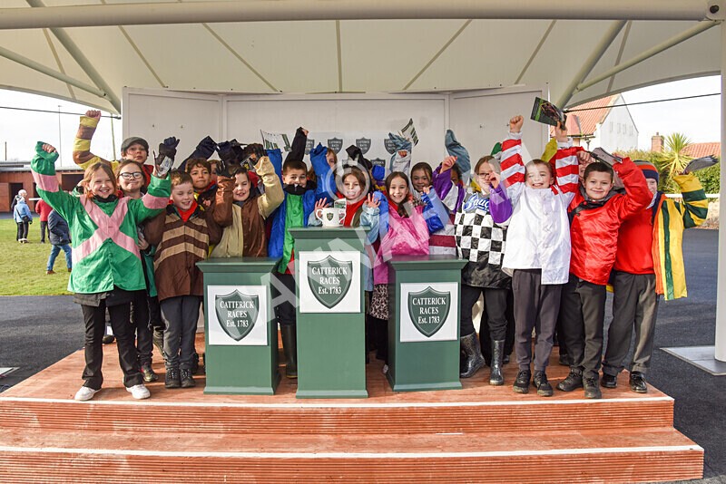 220125-Race 1-Siberian Star-4453 - Race 1