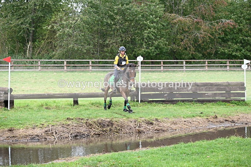 WJ6_3166 - Time at Photographer 11:01 to 11:20