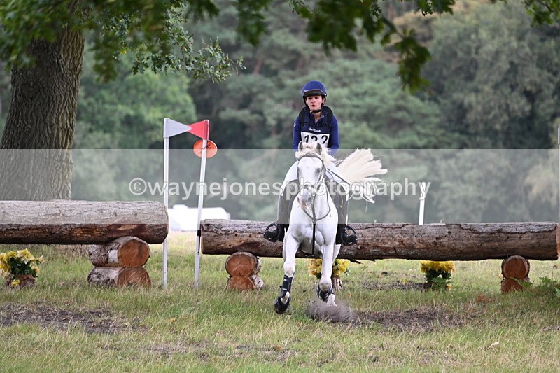 WJ6_1076 - XC Time 13:19 to 13:24