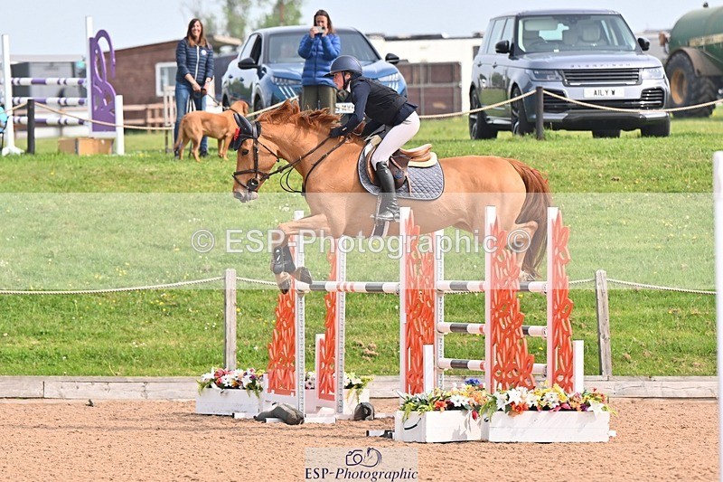 260509-103917-01634 - Cls 26a Snr Foxhunter