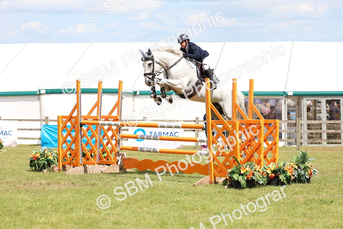 SBM_15650 - Class 207 - Senior 1.15m Open