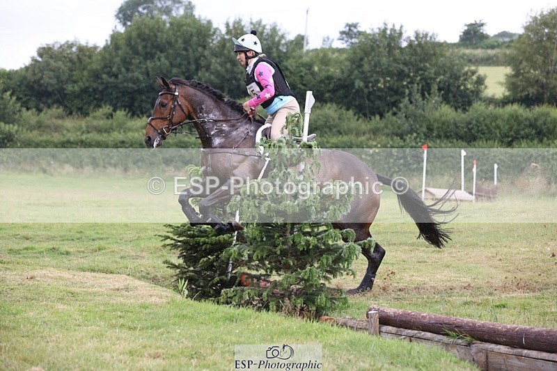 230625-104006-01421 - XC 90cm 9.45 to 11.00