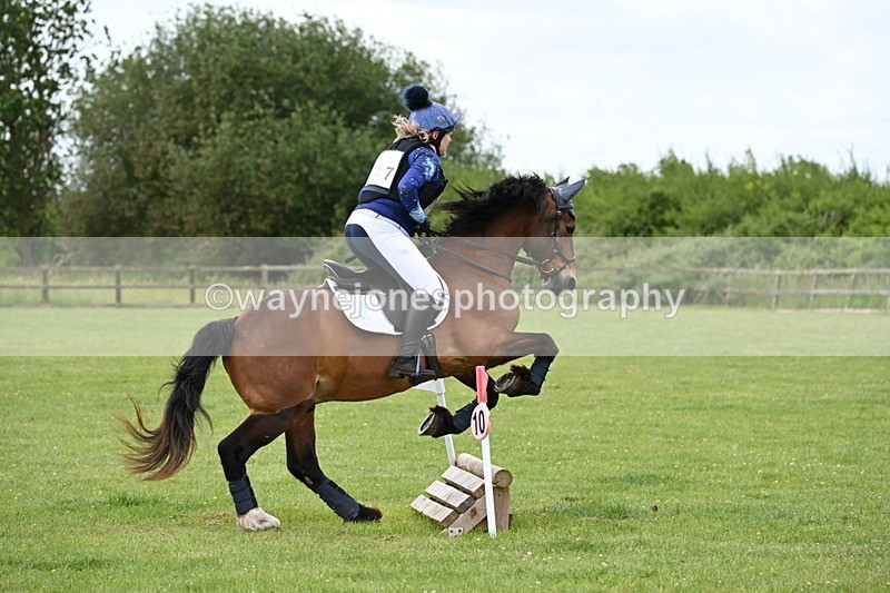 WJ6_2388 - Class 2 40cm