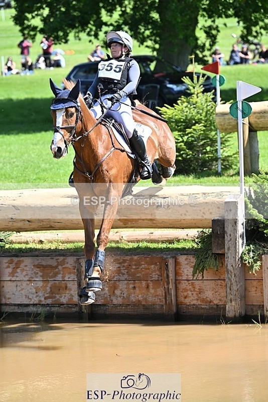 240525-112908-12354 - 355-GLOBAL_EXOTIC-Jemima_Stratton