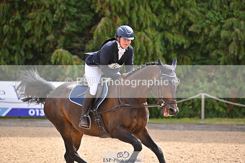 250802A-104728-00713 - B-069-Bethany.Hall-ZEPHYR.II