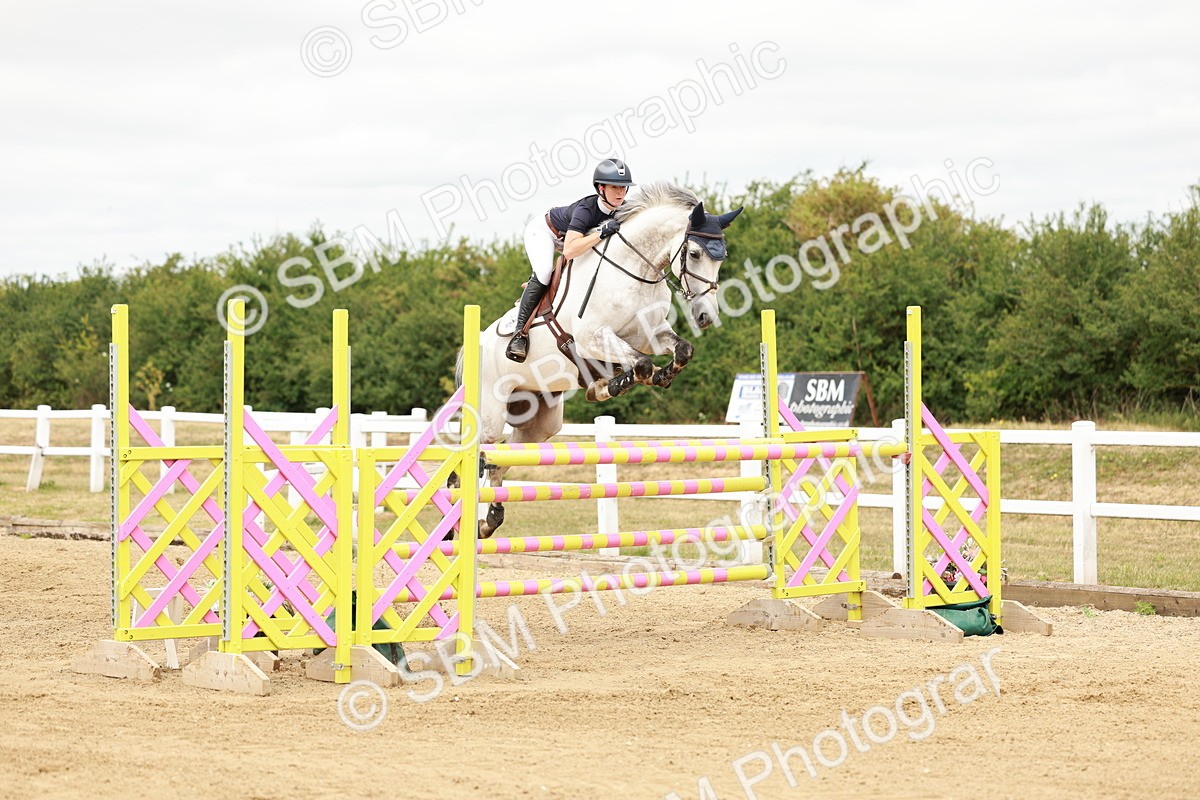 SBM_017457 - Class 21 - Senior Newcomers Championship 2d Rd
