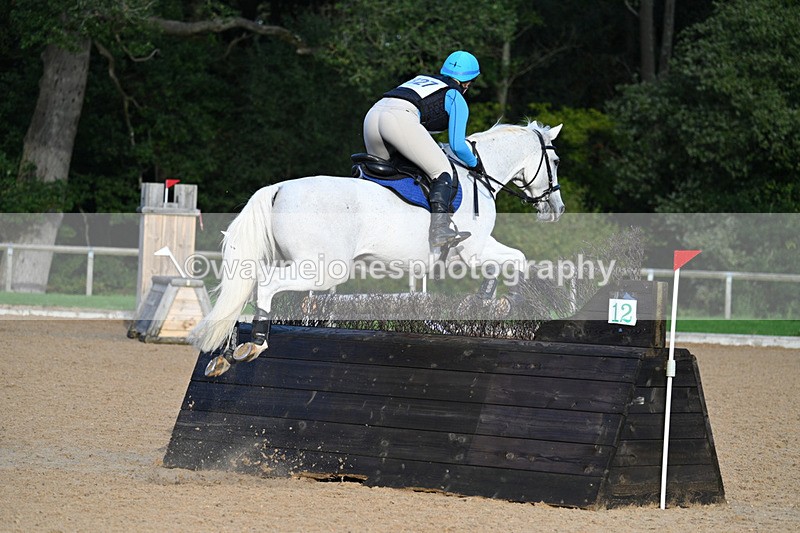 WJ7_6295 - Time 16:55 to 17:11