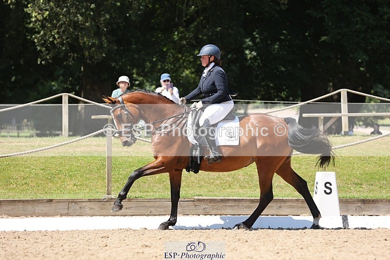 240719-124128-01775 - 105-Carly_Moore-Taylors_Park_De'_Debutant