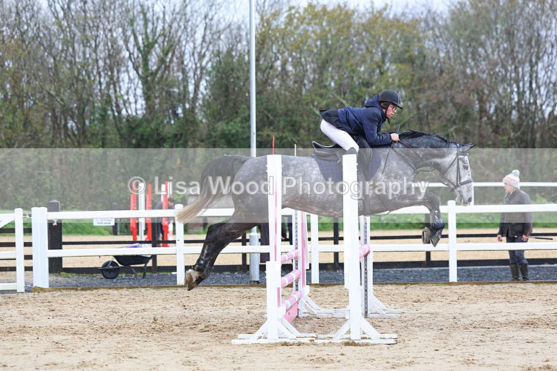 3E7A0577 - Class 4: Senior British Novice/90cm open