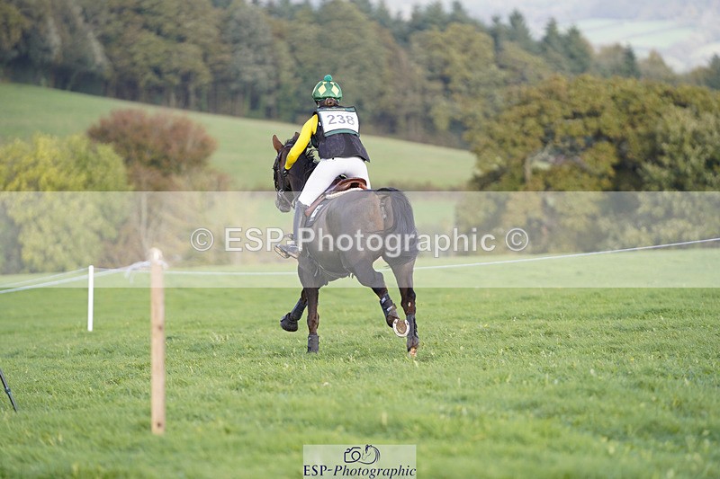 241025-160214-10562 - 238-Nicky.Hill-MGH.TO.YOU