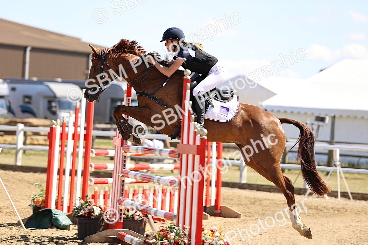 SBM_015260 - Class 16 - Senior foxhunter - 1.20m Open