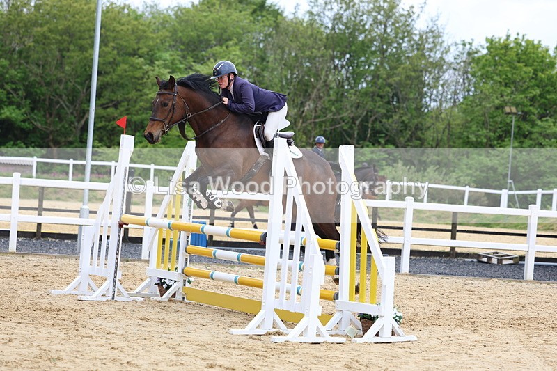 3E7A6236 - Class 4: Senior British Novice/90cm open