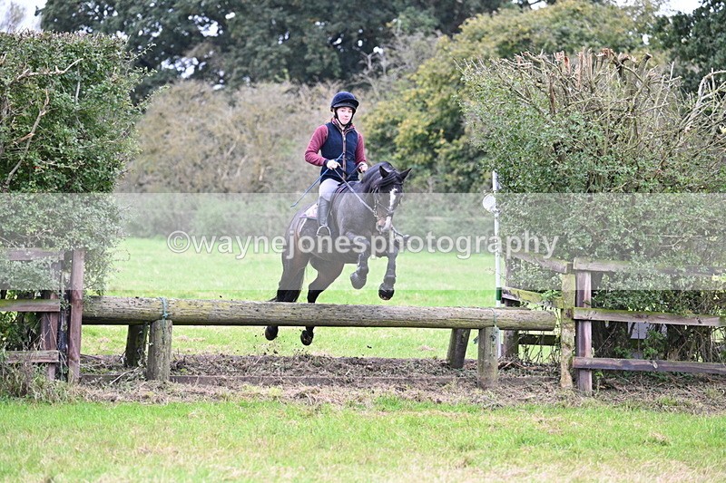 WJ7_1832 - Time at Photographer 13:13 to 13:26