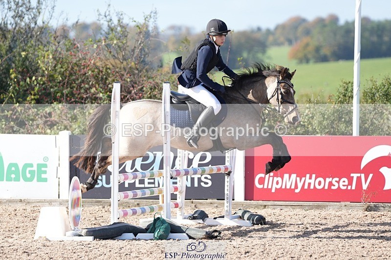 251025-122337-00354 - Cls 8 Pony Winter Pearl Champ Qualifier