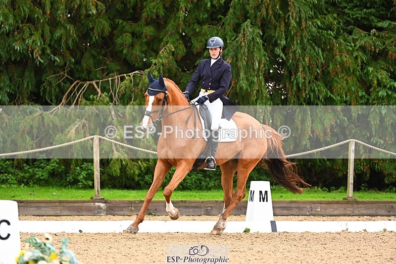 231021-095210-12609 - 227-DHI.GERARD.NITA-Danielle.Watt-DR