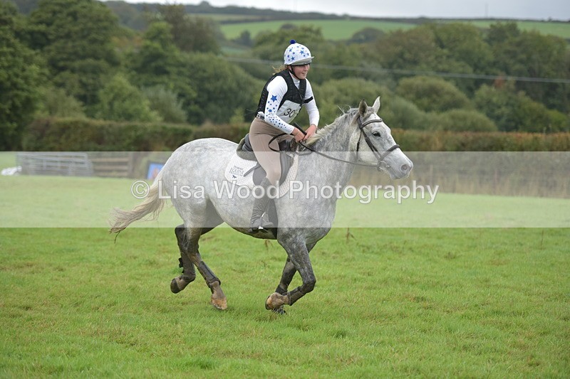 RAY_0100 - Class 3: 70cm Pairs: Corner