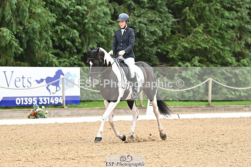 240811-112137-05153 - 189-Emma.Jenkinson-Fleur.C