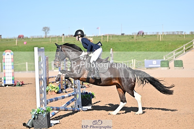 250401-162447-00072 - 60cm classes