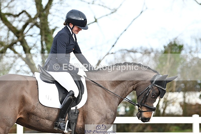 240218A-103611-05604 - 161-Katie.Warner-Active.Nuvalari