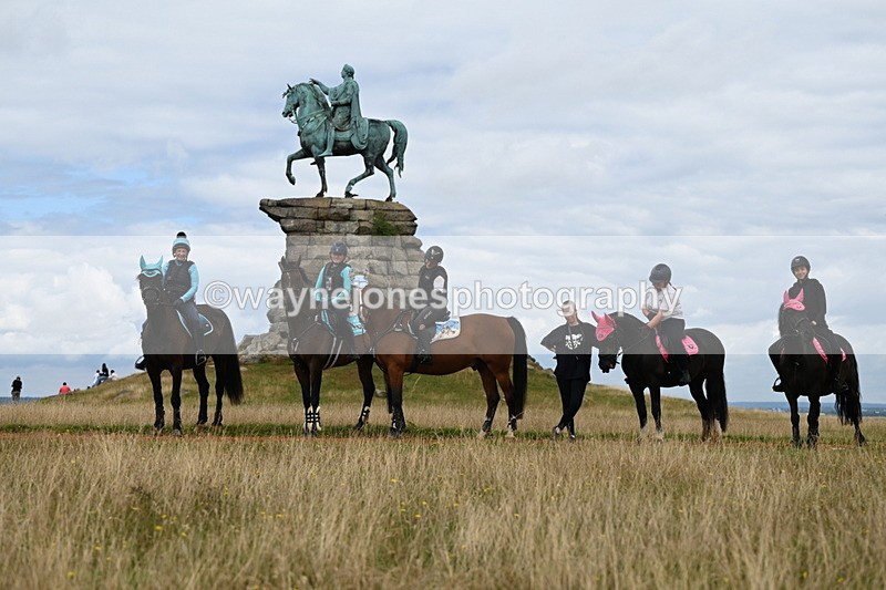 DSC_6720 - Time at Statue 12:45 to 13:15