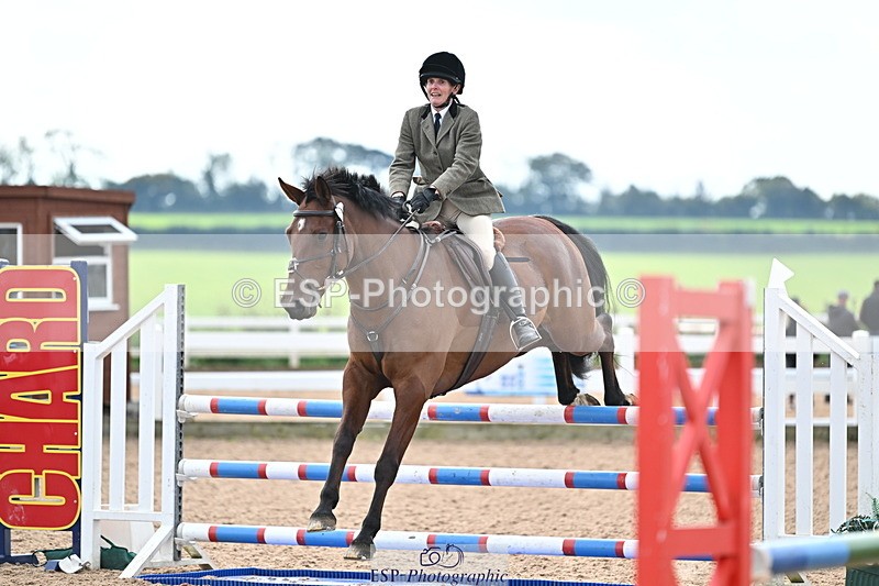 241004A-122619-01825 - Fri 09 95cm Amateur Quals