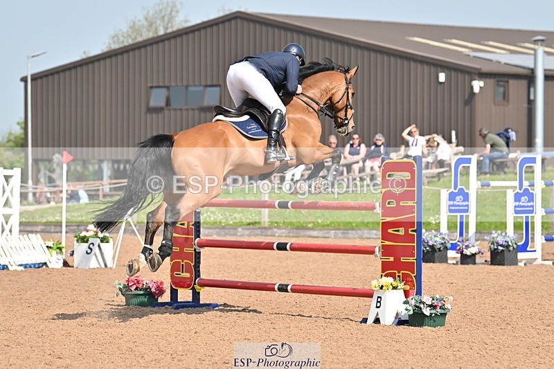 240512A-100844-17153 - Cls 48 National 1.30m Open