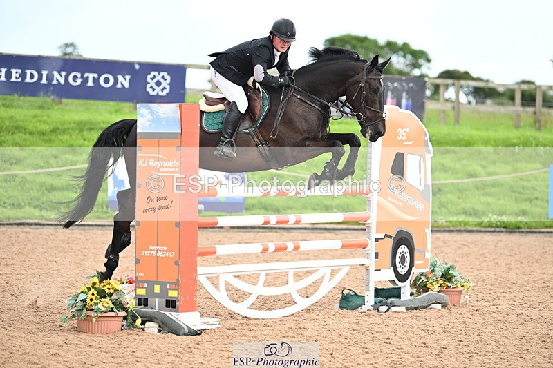 240727A-161443-06126 - Cls 16 Snr Foxhunter