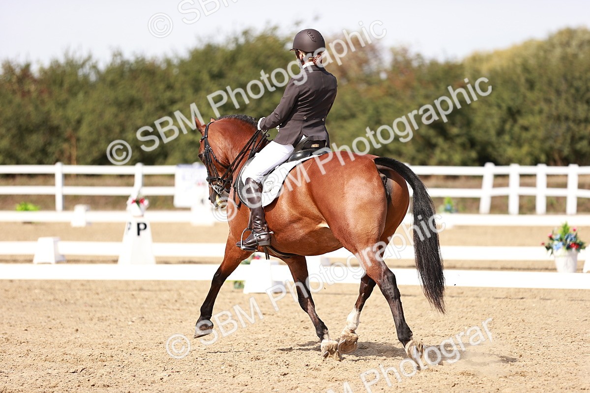 SBM_005977 - Class 15 - Advanced Medium 5 14.03-14.35