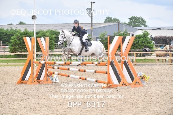 BPP_8317 - CLASS 15 SUN Pony Discovery / 90cm Open