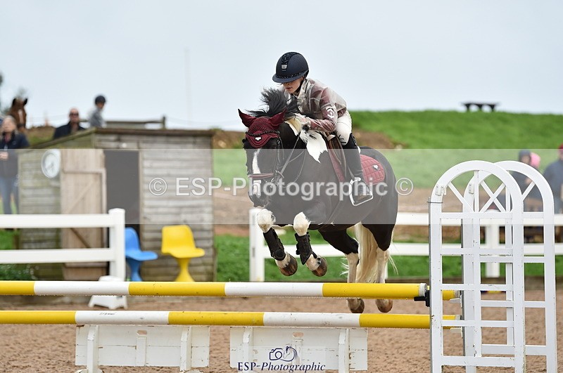 220829A-173412-00462 - 80cm Classes 5a 5b & 6