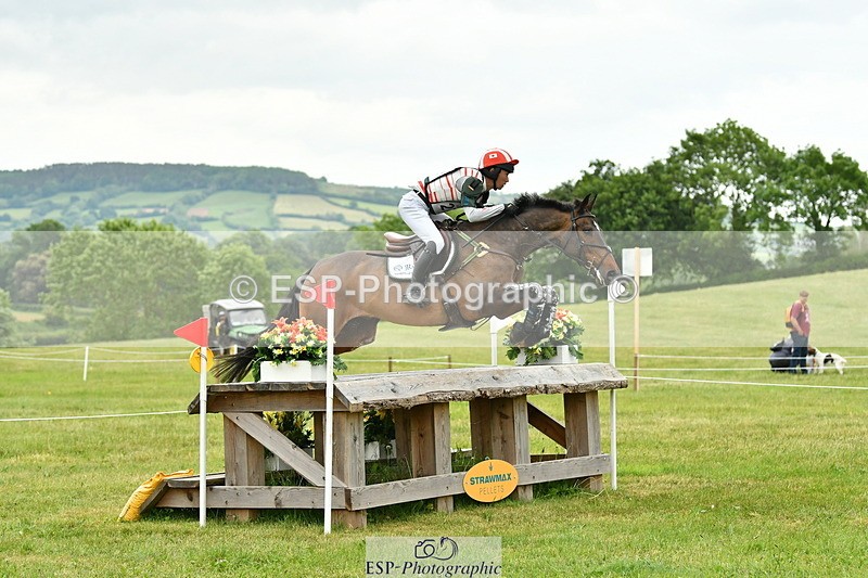 250524A-163735-14814 - C-270-Kento.Nagura-VINCI.DE.LA.VIGNE.JRA