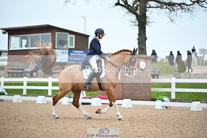 250214-113016-01344 - 124-Katharine.Lewis-Albertho.B