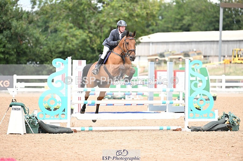 250723-141304-00945 - Cls 4 Newcomers and 1.10m