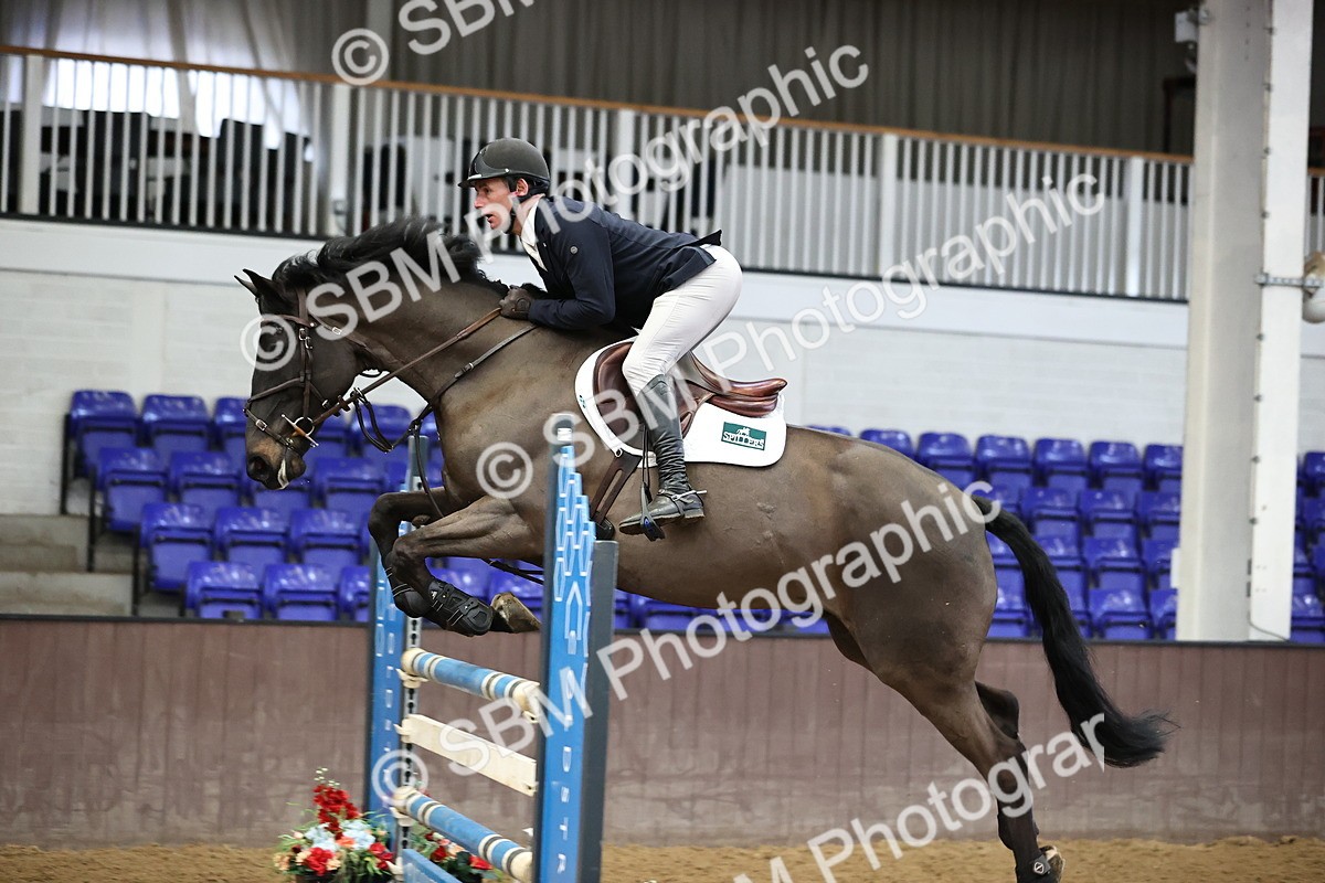 SBM_001809 - Class 4 - Senior Newcomers - 1.10m Open