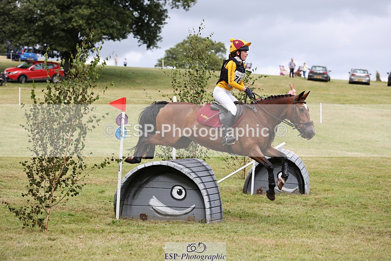 240825X-153813-36323 - 80cm XC 15.30 to 16.30