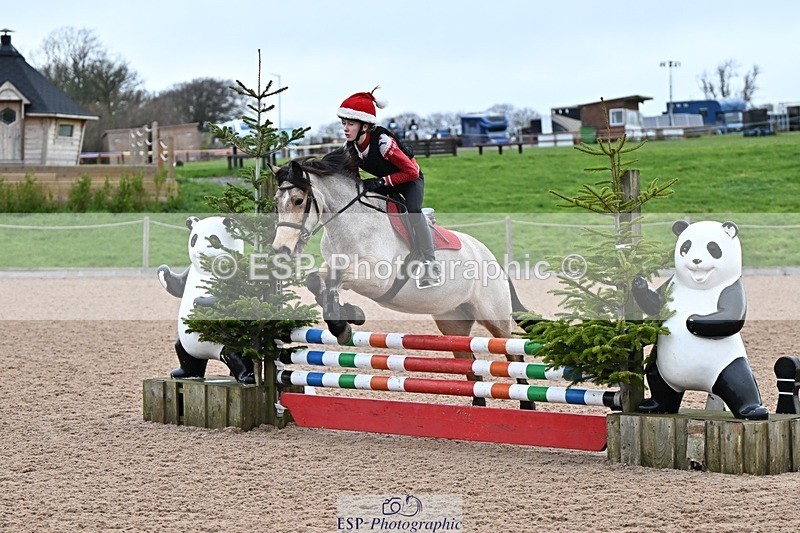 241215-100441-00159 - 70cm