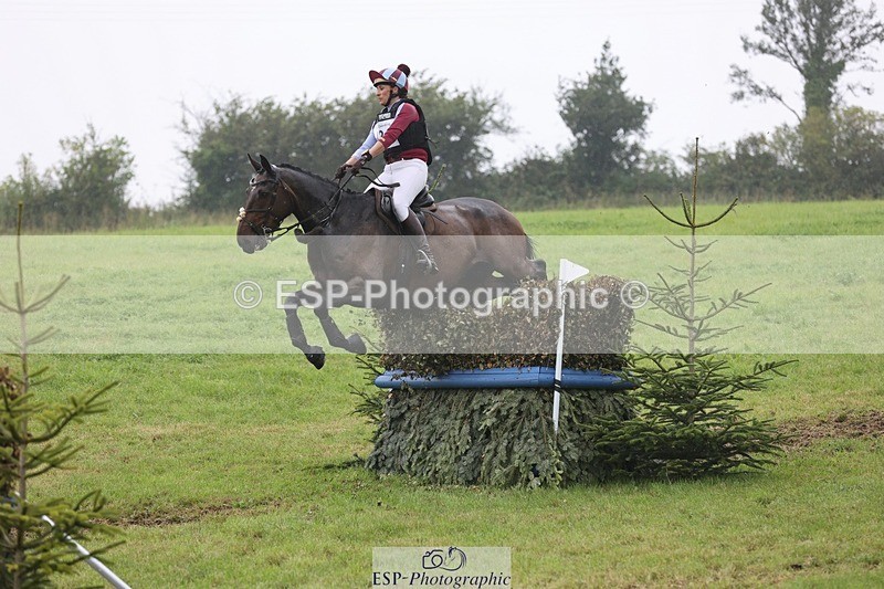 240901A-141016-09495 - 431-Lizette.Jackman-MURPHYS.GAUNTLET