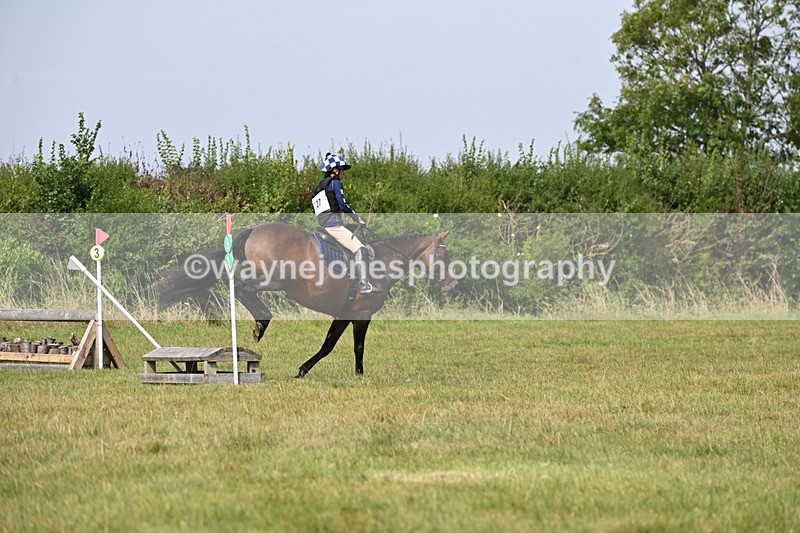 WJ6_1031 - 60cm XC Time 12:34 to 12:54