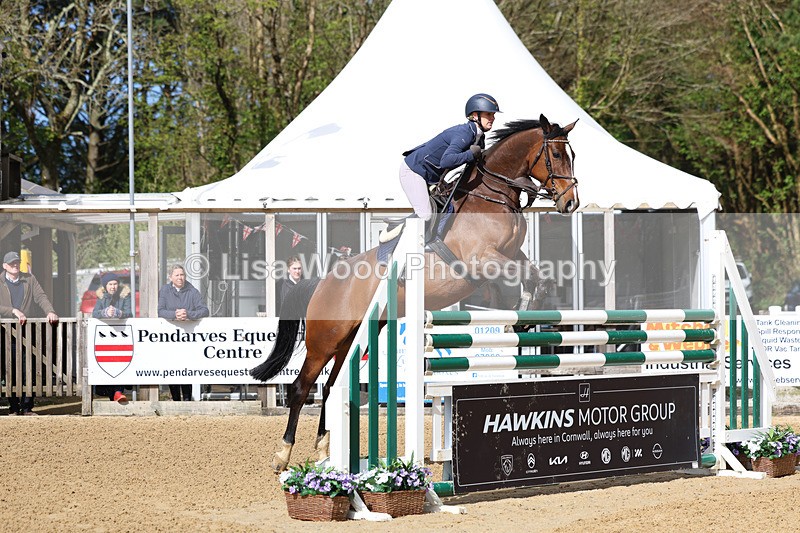 3E7A2388 - Class 9: Senior 1.30m open