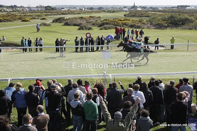 Race 3 11 - Gsy Race Finish Line 03/05/10