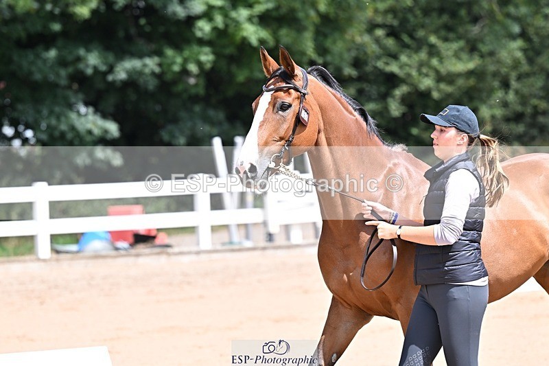 250716-124248-00141 - Trot Up 12.30 to 1.30