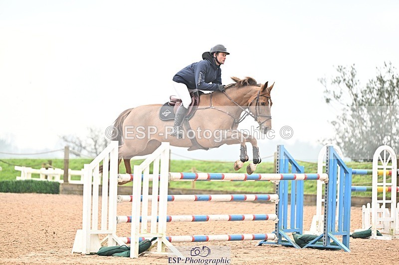 250122-140421-00563 - Cls 6 Foxhunter and 1.20m