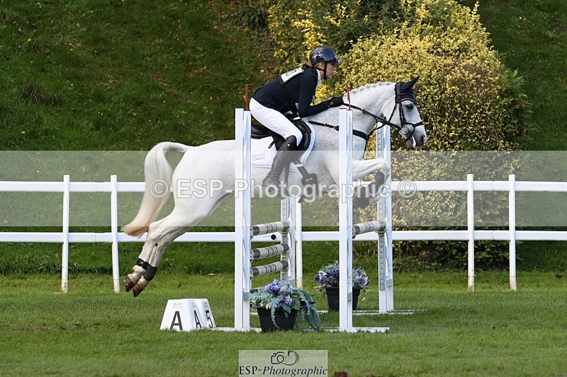 231022-131633-27605 - 403-KILLEA.LARK.GIRL-Joanna.Jones-TrotUp+SJ