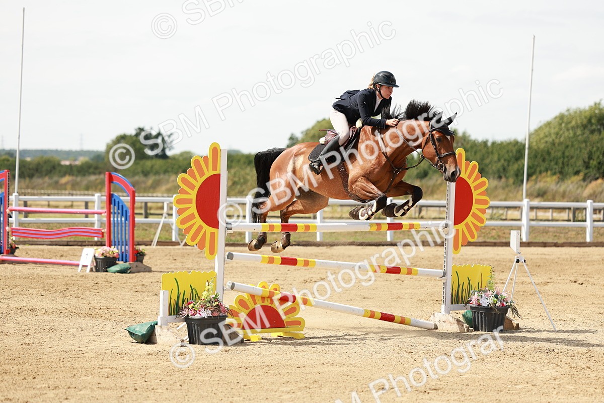 SBM_007936 - Class 4 - Senior Foxhunter - 1.20m Open
