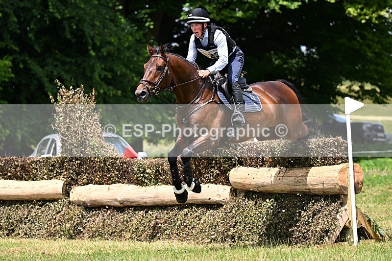 240630X-132042-7718 - 323-Felix_Etzel-FRED