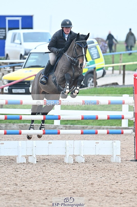 240113A-150232-02438 - Cls 15 National 1.30m and 1.40m