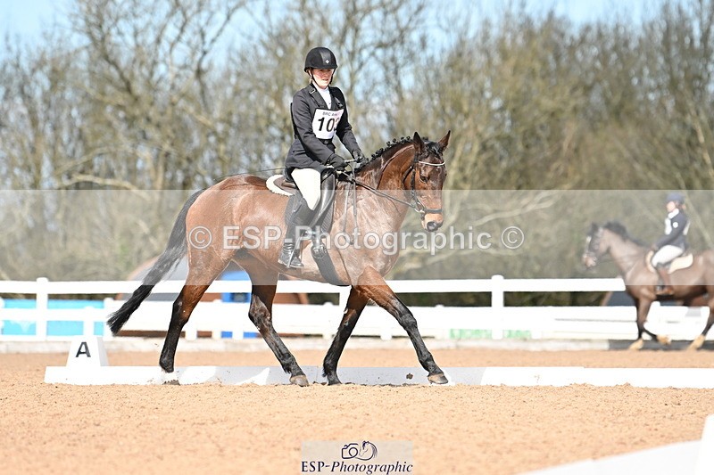 240324A-123731-02314 - Novice 28, 12.15 to 13.00