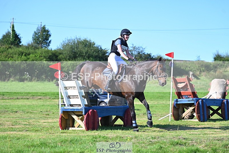 240811A-172012-07174 - 412-