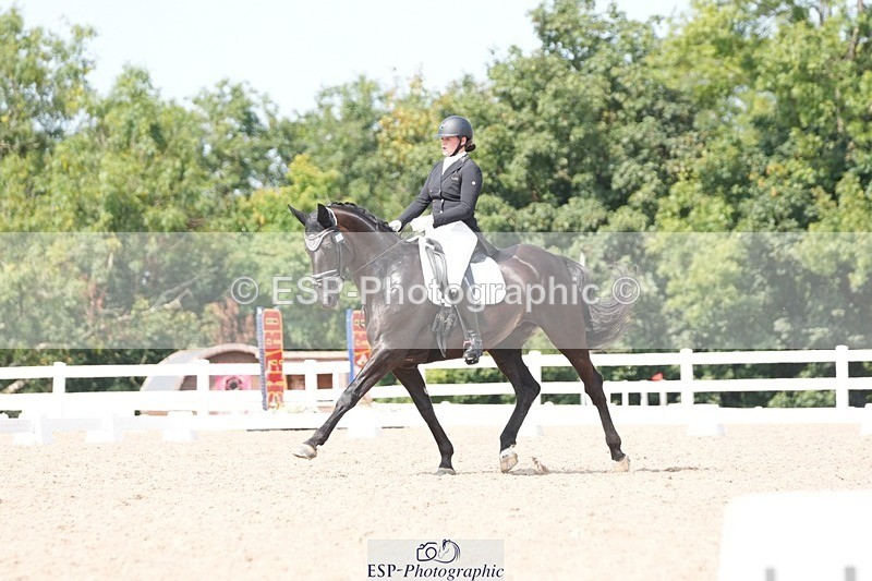 250815-142502-01687 - 021-Louise.BerryWoodcroft.Daisy.Duke