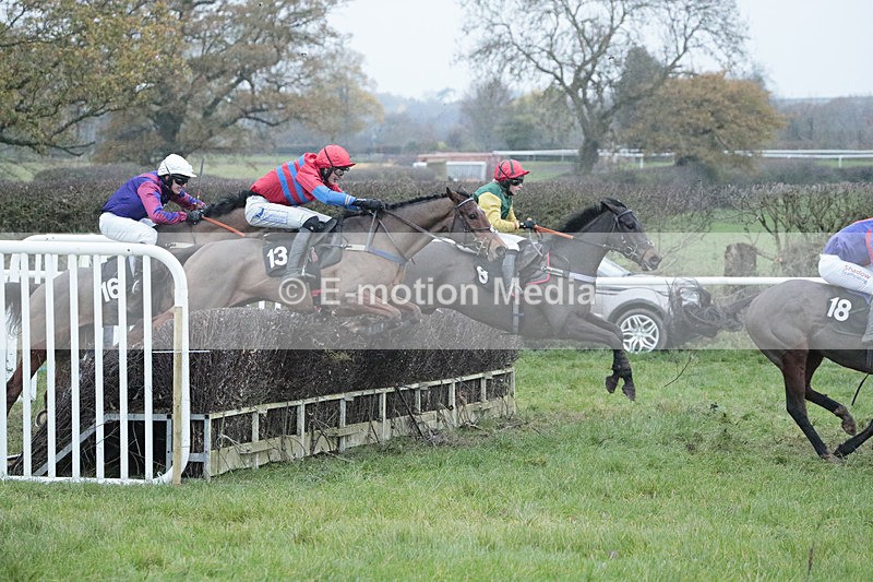 PtP 041222 1017 - Wheatland  Hunt PtP Chaddesley Corbett, Worcs 04/12/22